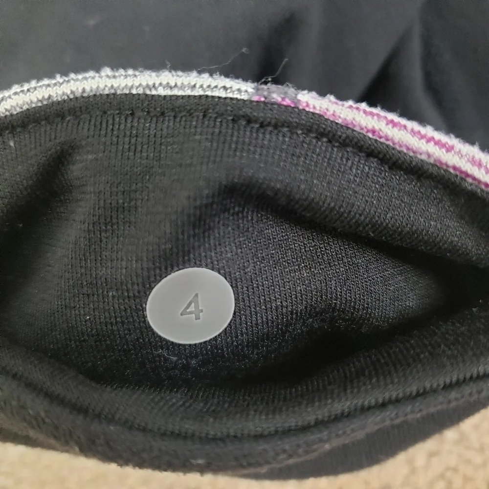 Lululemon Groove reversible crop wide leg legging - Picture 7 of 7